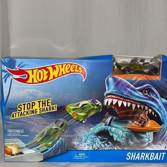 Hot wheels shark bait  - Picture 1 of 10
